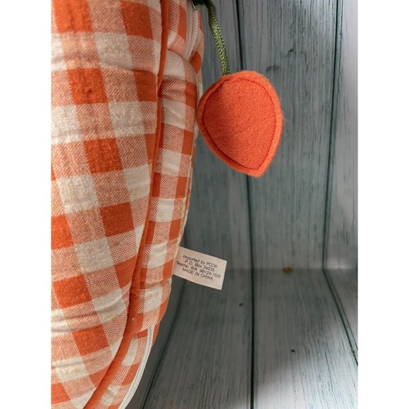 Easter Mommy Rabbit & 2 bunny Zip-up Carrot take along bag house play set plush - Picture 4 of 9